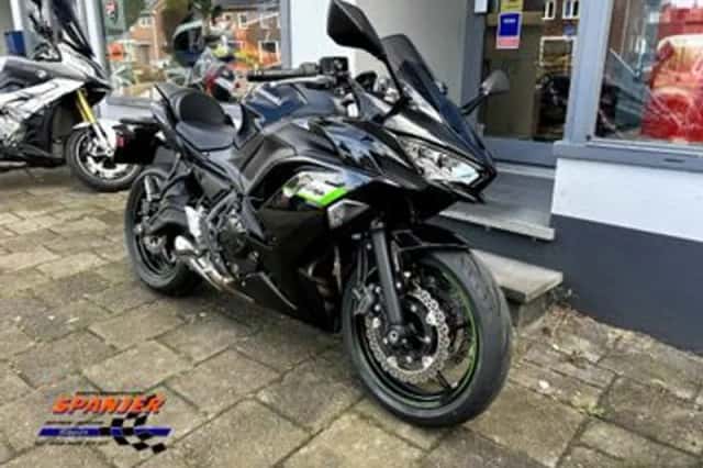 KAWASAKI NINJA 650 35KW (2025) thumbnail 2