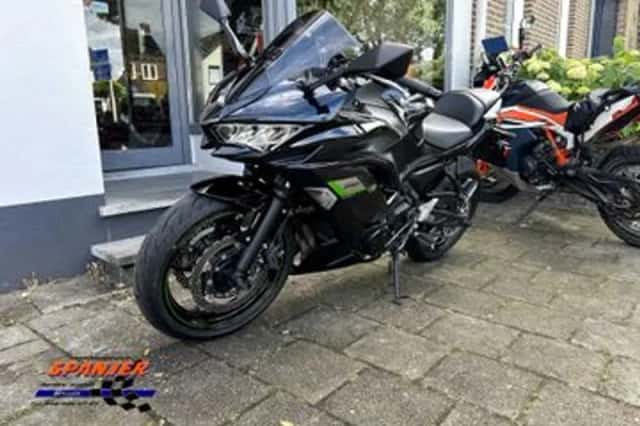 KAWASAKI NINJA 650 35KW (2025) thumbnail 6