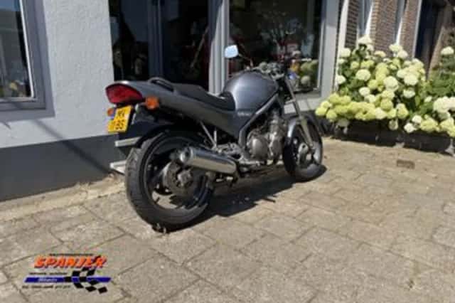 Yamaha XJ 600 N Diversion (1995) thumbnail 3