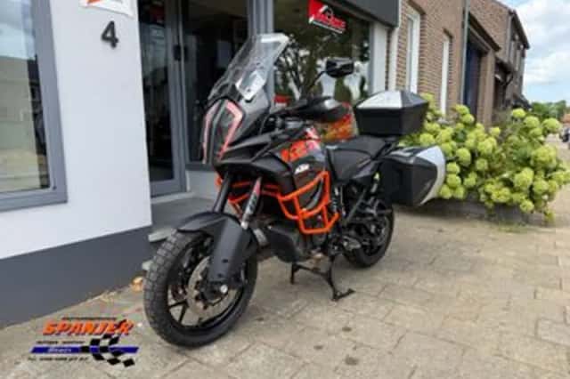 KTM 1290 Super Adventure (2018) thumbnail 5