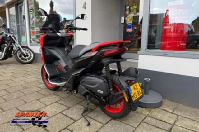 Aprilia SR GT 200 (2022) thumbnail 5