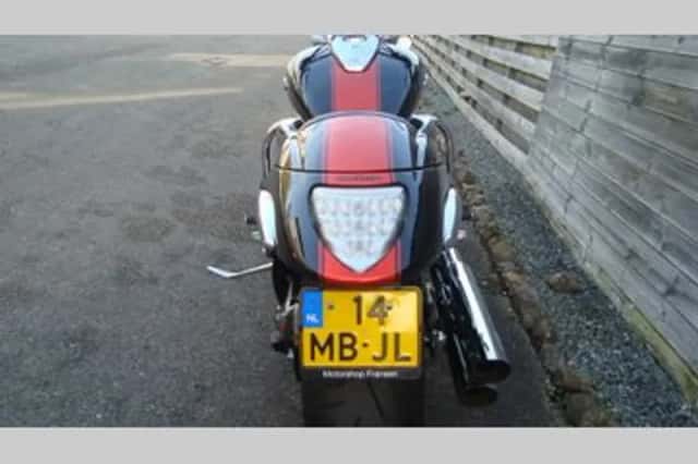 Suzuki M 1800 R INTRUDER (2012) thumbnail 6