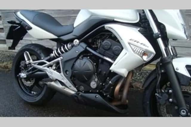 KAWASAKI Er6n abs (2011) thumbnail 3