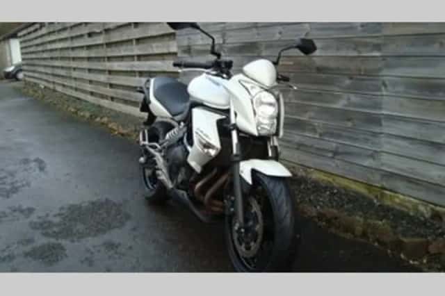 KAWASAKI Er6n abs (2011) thumbnail 4