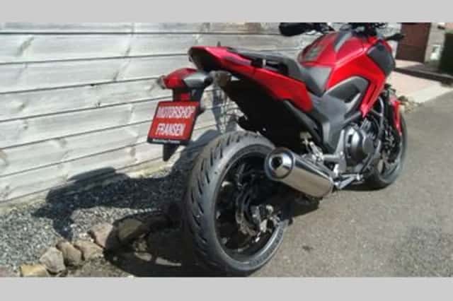 Honda NC 750 x DCT ABS (2015) thumbnail 2