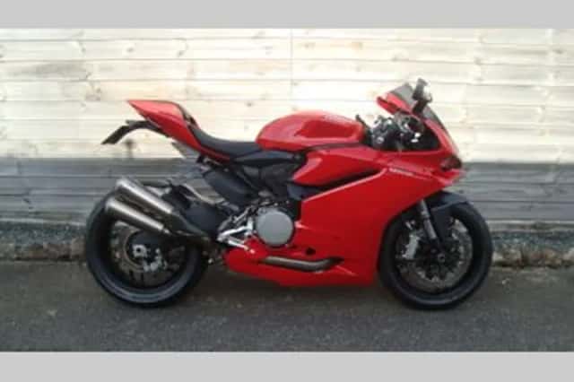 Ducati 959 Panigale (2016) thumbnail 1