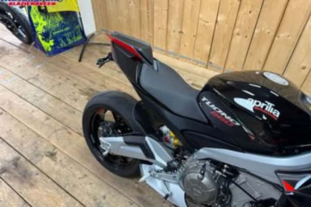 APRILIA TUONO 660 FACTORY (2023) thumbnail 5