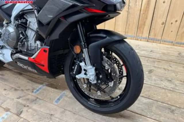 APRILIA TUONO 660 FACTORY (2023) thumbnail 6