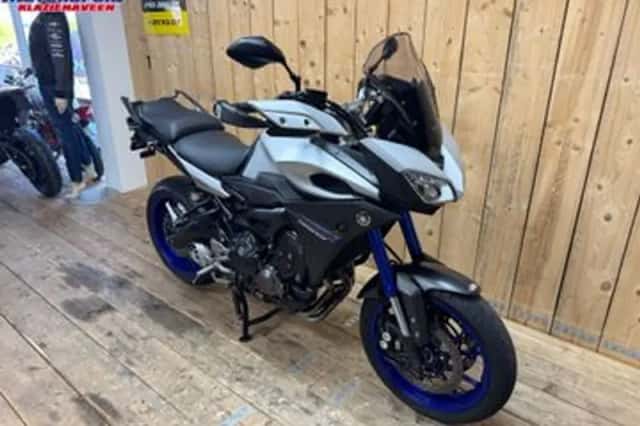 YAMAHA TRACER 900 ABS (2017) thumbnail 2