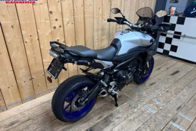 YAMAHA TRACER 900 ABS (2017) thumbnail 3