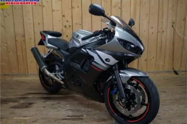 Yamaha YZF-R6 (2003) thumbnail 6