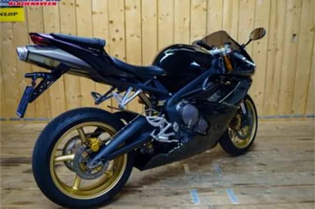 TRIUMPH DAYTONA 675 (2007) thumbnail 6