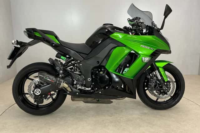 Kawasaki Z1000 (2016) thumbnail 1