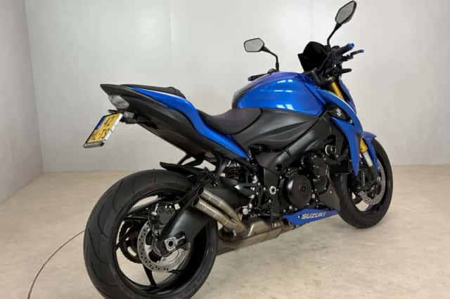 Suzuki GSX-S1000 (2015) thumbnail 6