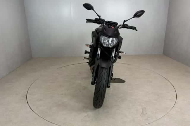 Yamaha MT-07 (2018) thumbnail 3