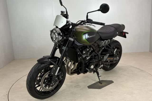 Kawasaki Z900RS (2018) thumbnail 4