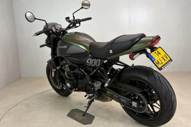 Kawasaki Z900RS (2018) thumbnail 6