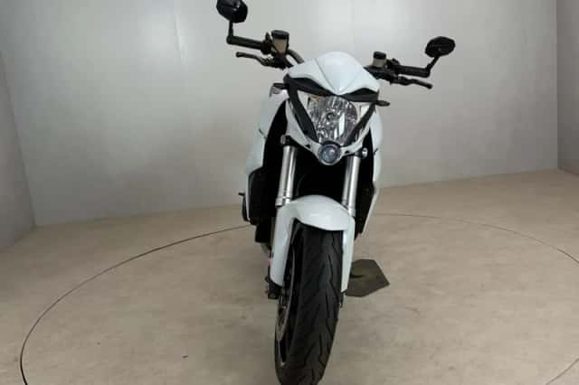 Honda CB1000R (2009) thumbnail 3
