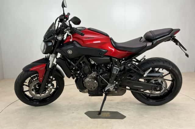 Yamaha XJR 1300 (2008) thumbnail 5