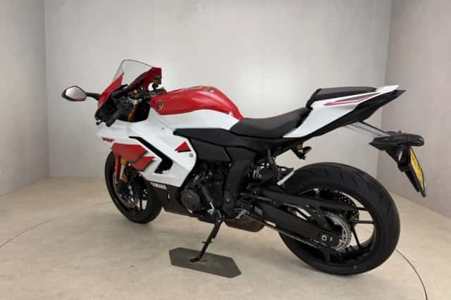Yamaha YZF-R7 (2026) thumbnail 4