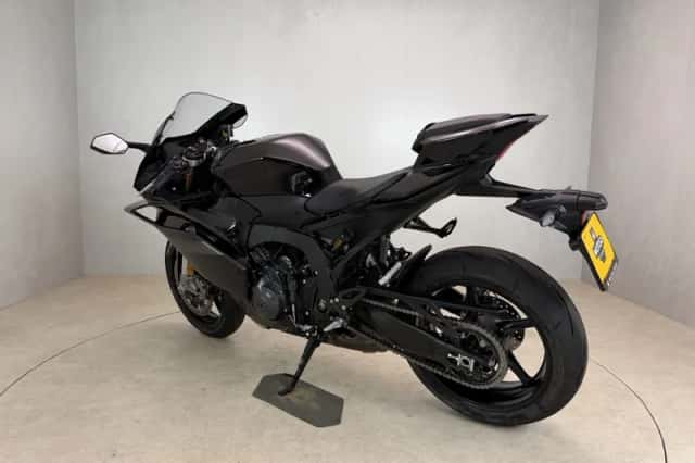 Yamaha YZF-R9 (2026) thumbnail 4