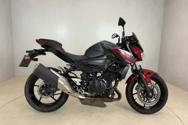 Kawasaki Z400 (2019) thumbnail 1