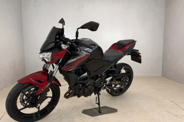 Kawasaki Z400 (2019) thumbnail 6