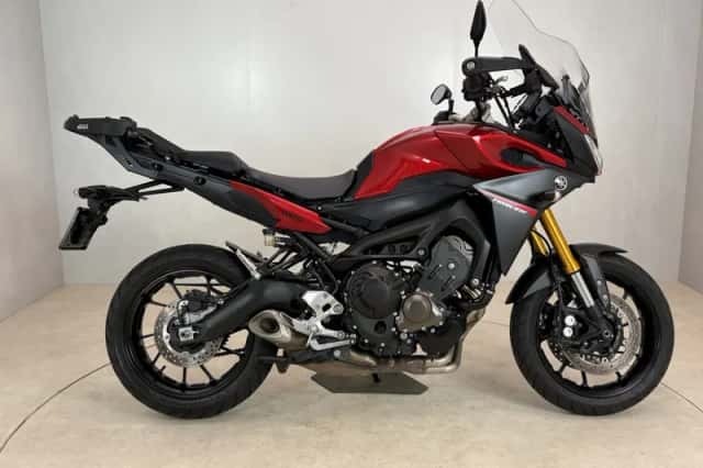 Yamaha Tracer 900 (2015) thumbnail 1