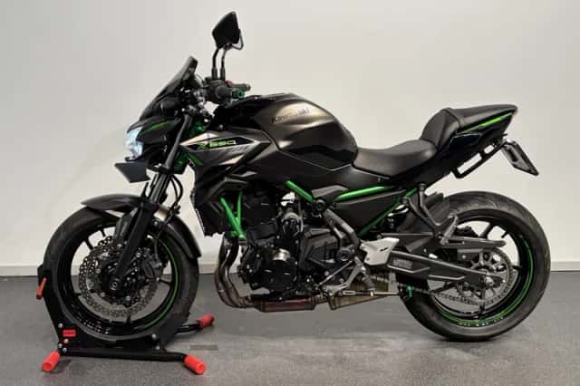 Kawasaki Z650 (2023) thumbnail 2