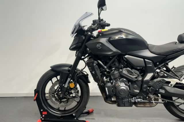 Yamaha MT-07 (2025) thumbnail 3