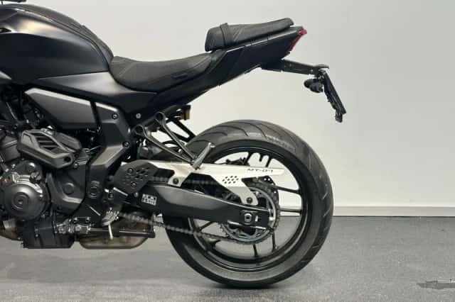 Yamaha MT-07 (2025) thumbnail 5