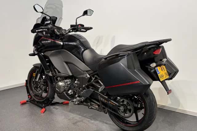 Kawasaki Versys 1000 (2017) thumbnail 4