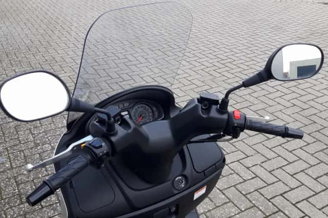 Suzuki UH200A (2023) thumbnail 4