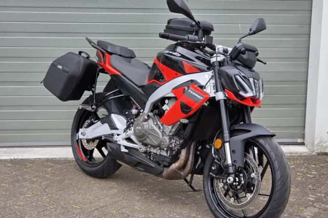 Aprilia Tuono 457 (2025) thumbnail 1