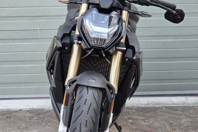 BMW S 1000 R (2024) thumbnail 4