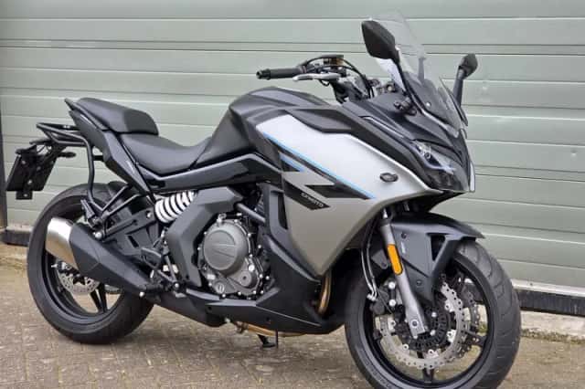 CFMoto 650GT (2025) thumbnail 1