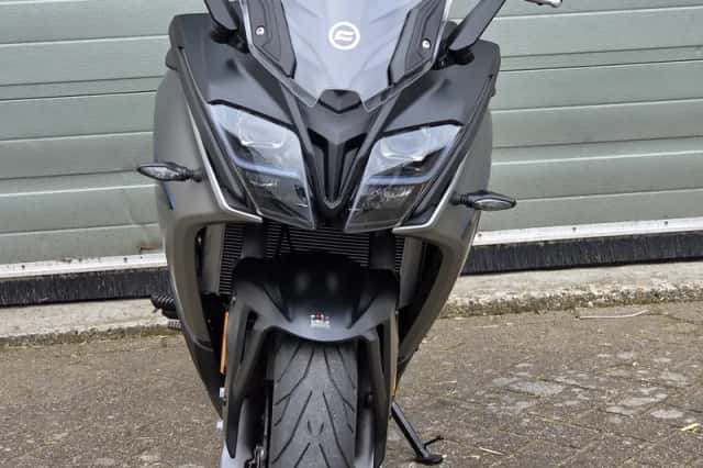 CFMoto 650GT (2025) thumbnail 4