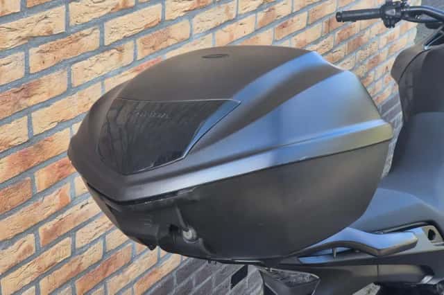 Honda CB500X (2020) thumbnail 3
