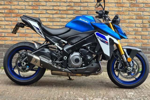 Suzuki GSX-S1000 (2024) thumbnail 3