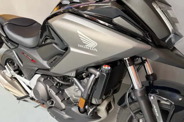 Honda NC750X (2020) thumbnail 4