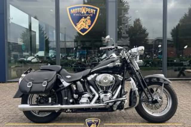 Harley-Davidson Springer Classic Flstsci Softail (2005) thumbnail 1