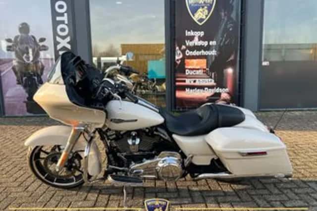 Harley-Davidson Road Glide Special Fltrxs (2022) thumbnail 2