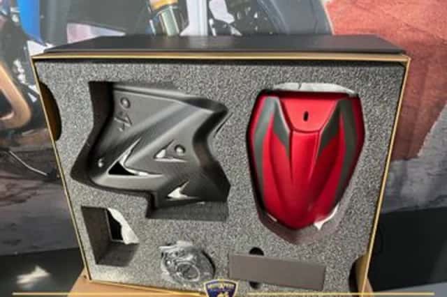 MV Agusta F3 800RR (2025) thumbnail 4