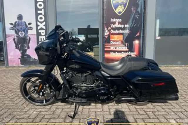 Harley-Davidson Street Glide (2024) thumbnail 2
