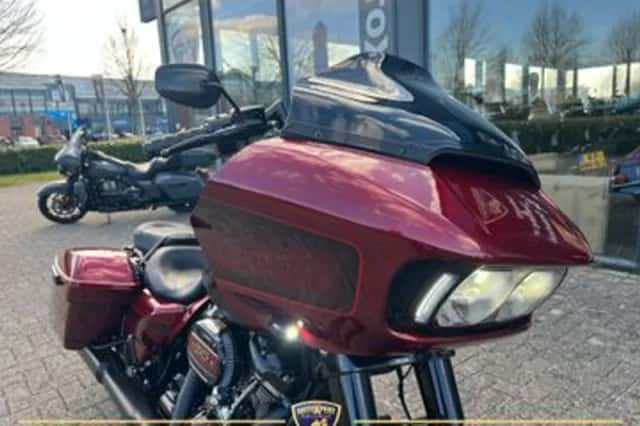 Harley-Davidson Road Glide Special 114 (2023) thumbnail 3