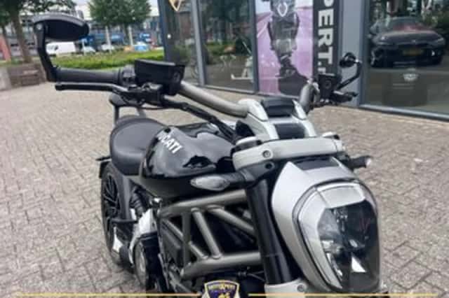 Ducati Xdiavel S (2016) thumbnail 3