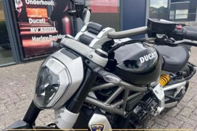 Ducati Xdiavel S (2016) thumbnail 4