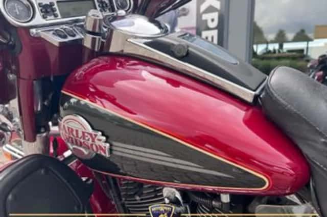 Harley-Davidson Electra Glide Ultra Classic Flhtcu (2007) thumbnail 6