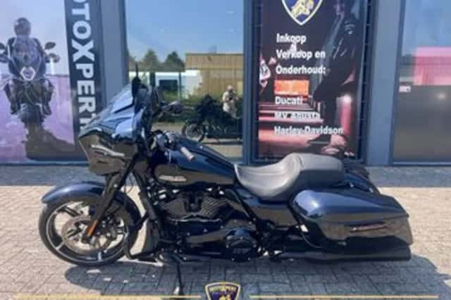 Harley-Davidson Street Glide (2024) thumbnail 2