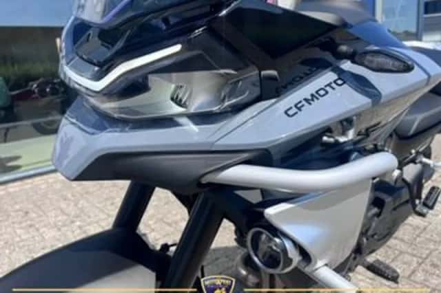 CFMoto 800 MT (2025) thumbnail 4